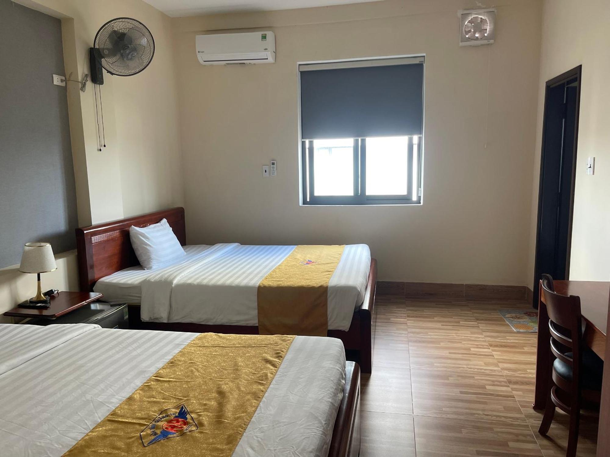 Khach San Hoa Binh Quang Tri Hotel Dong Ha Exterior photo