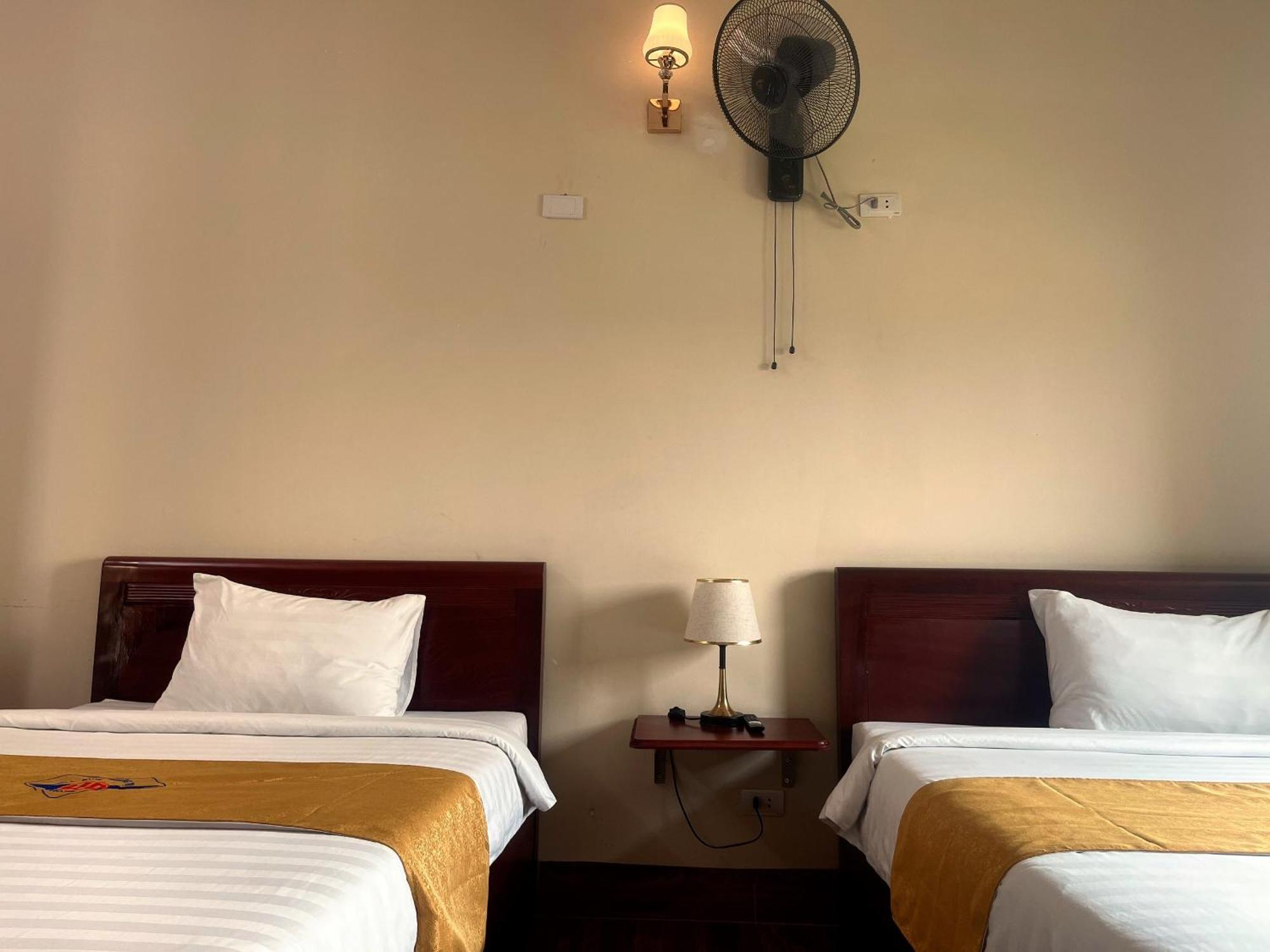 Khach San Hoa Binh Quang Tri Hotel Dong Ha Exterior photo